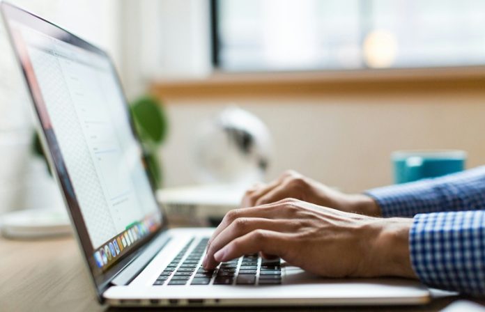 Transition to VoIP: A step-by-step guide for business