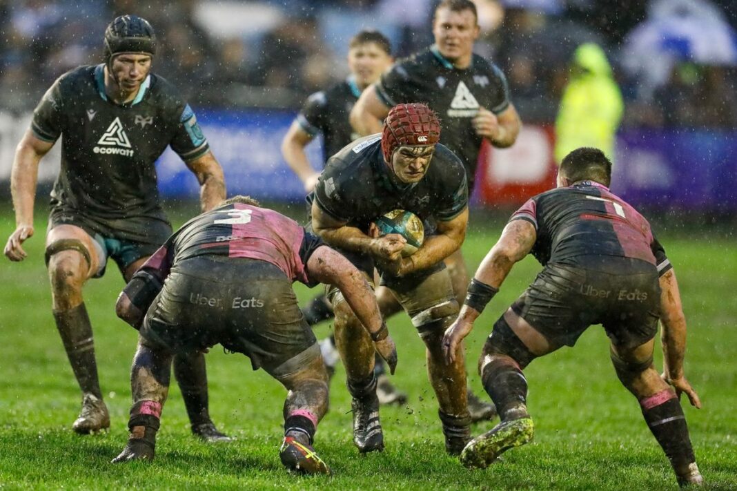 Ospreys star leaves region for France as announcement made amid uncertainty