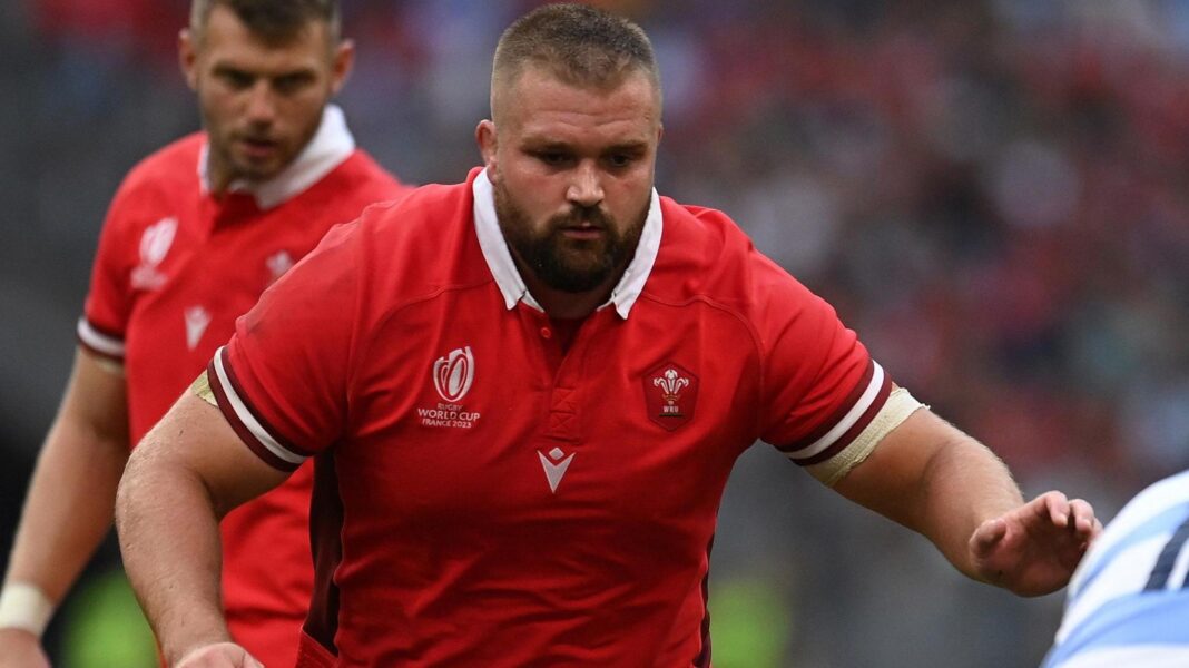 Sale sign Wales prop Francis from next season