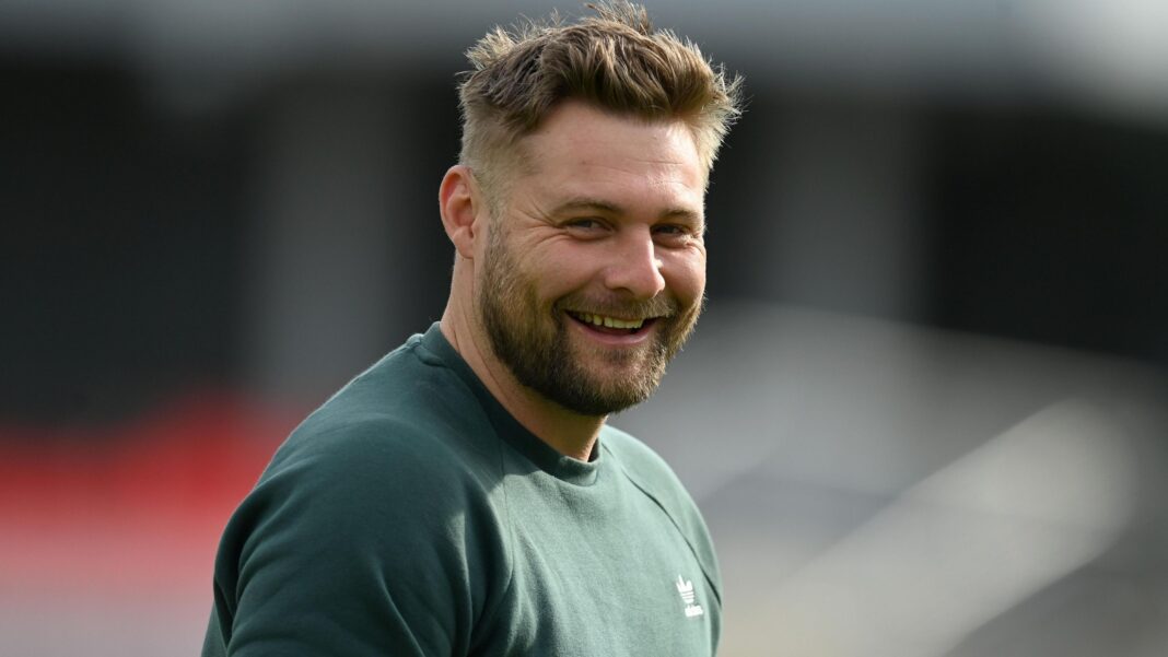 Wright stands down as England national selector