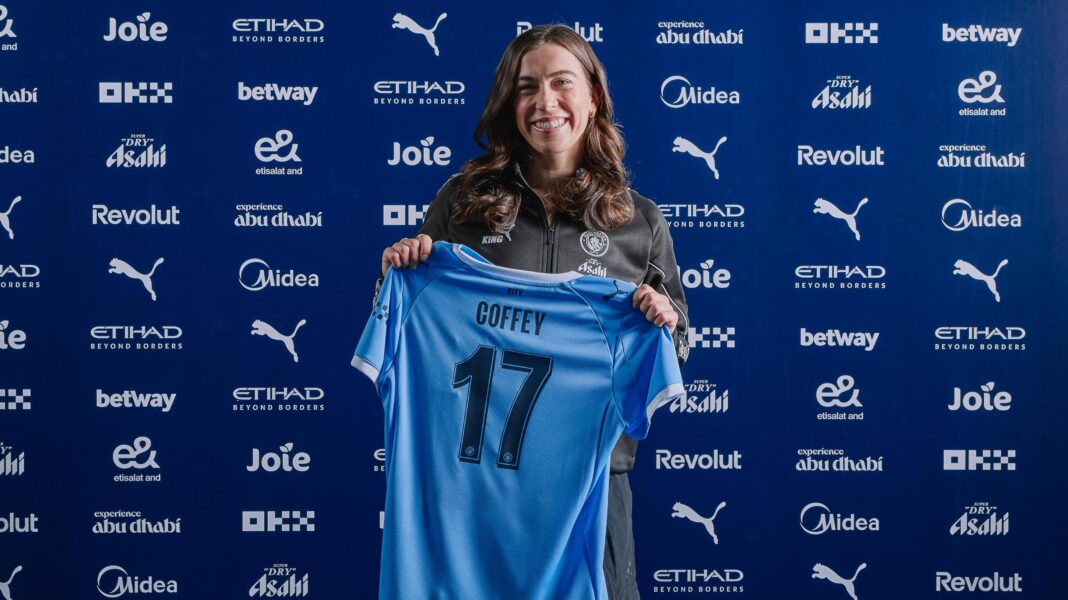 Manchester City sign USA midfielder Coffey