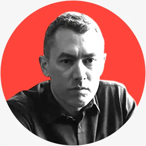 Daniel De Simone  profile image