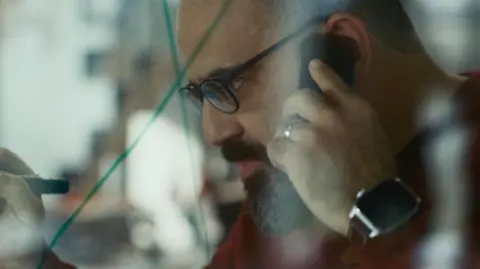 Willa Amer Hlehel's character