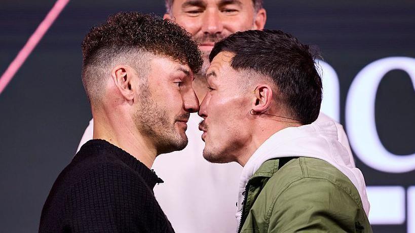 Leigh Wood and Josh Warrington go head-to-head for a face-off