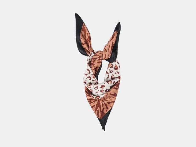 Image may contain: Clothing, Scarf, and Accessories