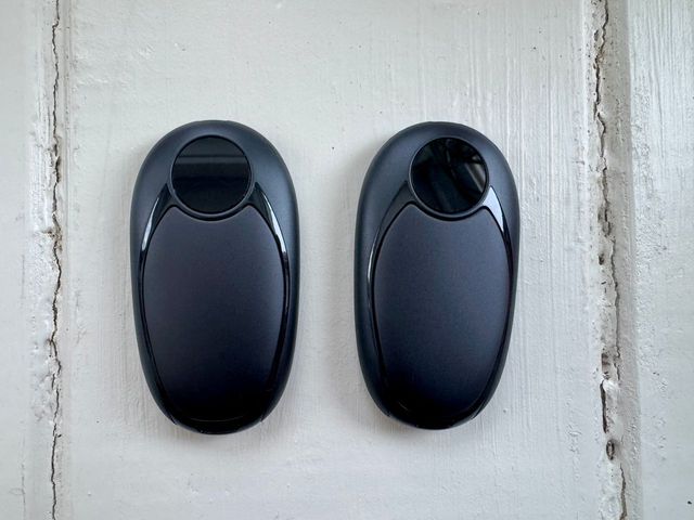 Image may contain: Computer Hardware, Electronics, Hardware, and Mouse