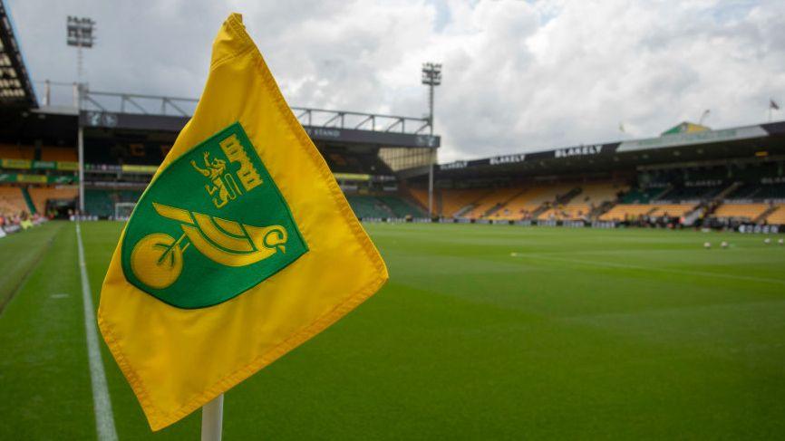 Norwich City crest on a corner flag
