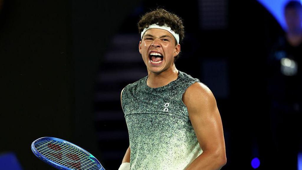 Ben Shelton celebrates