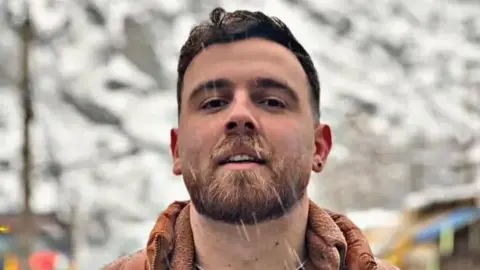 Trump vows ‘very strong action’ if Iran executes protesters