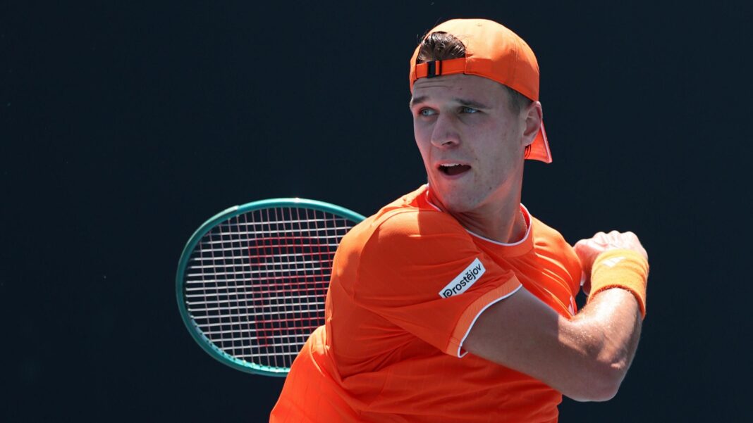 Mensik withdrawal sends Djokovic into last eight