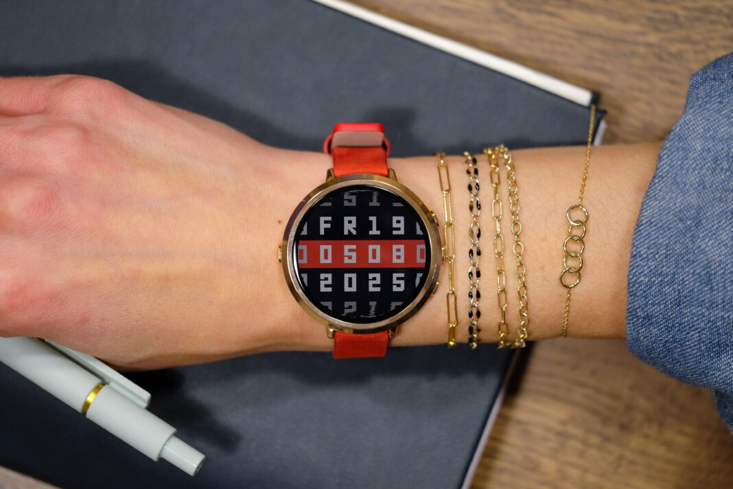 Pebble founder says his new company is ‘not a startup’