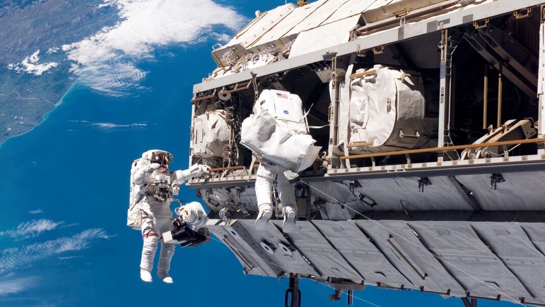 New study finds astronauts’ brains change after space travel
