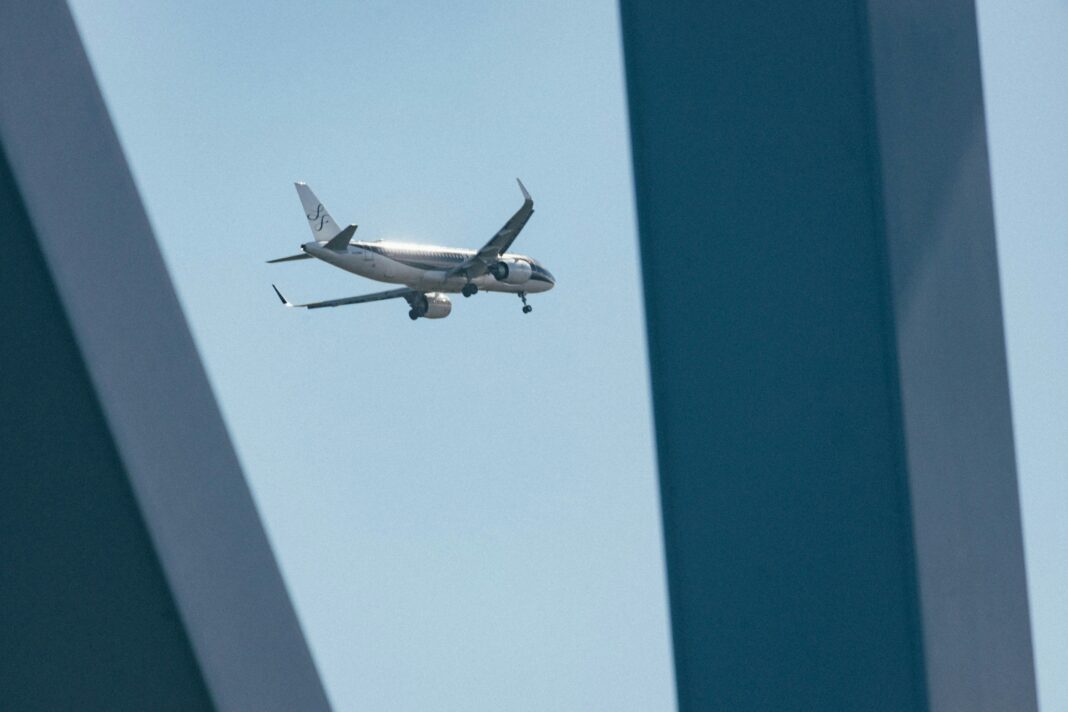 The Busiest Flight Routes in the World in 2025