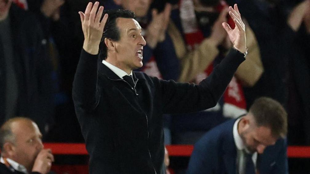Unai Emery gestures on the touchline