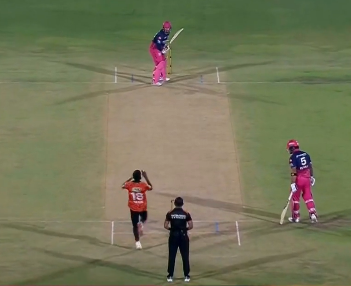 Vaibhav Sooryavanshi taking strike in stance