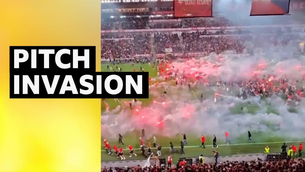 Slavia Prague punished for pitch invasion Slavia Prague punished for pitch invasion