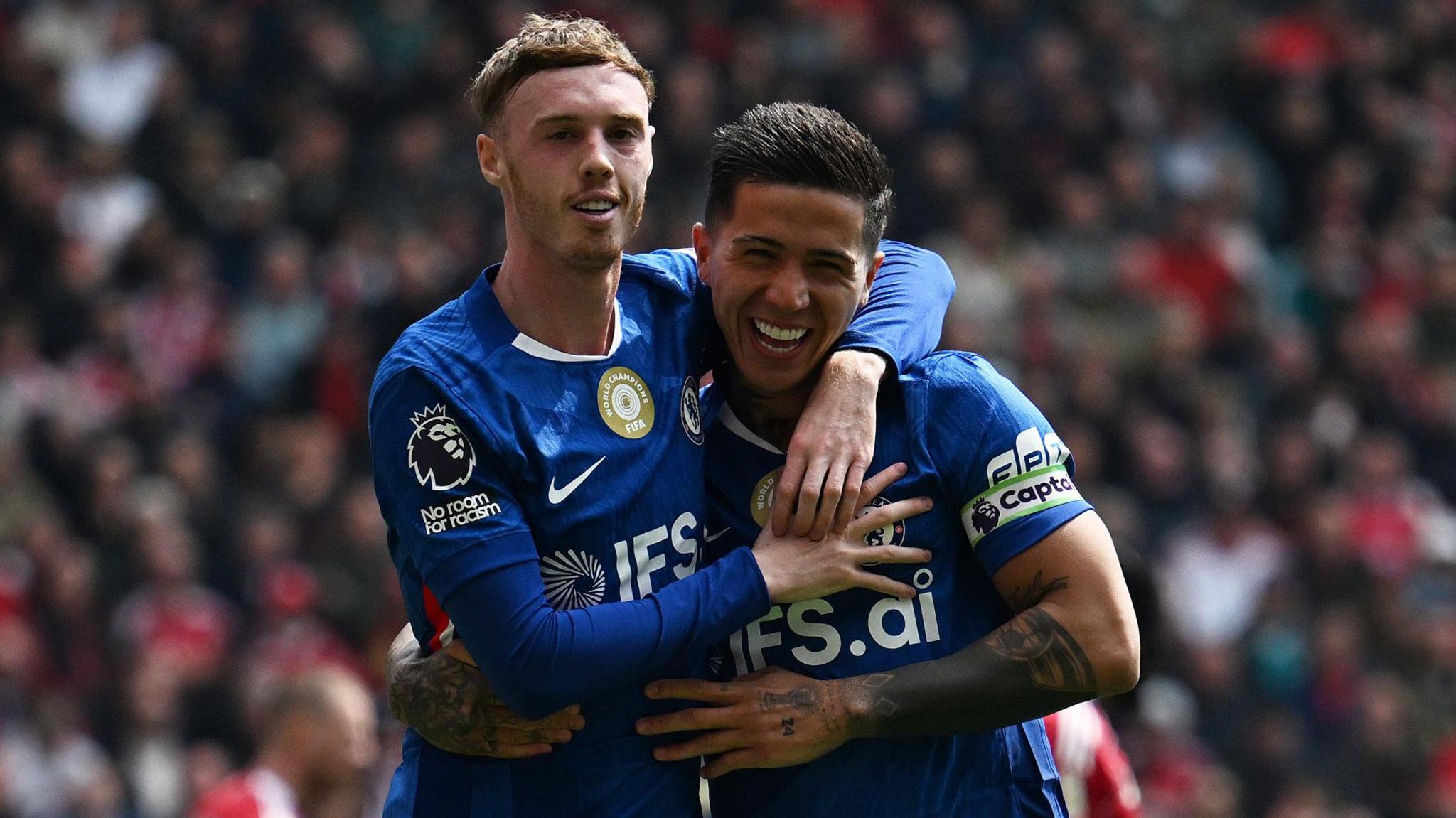 Cole Palmer celebrates Enzo Fernandez's equaliser by putting his arm around his teammate