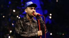 Zayn Malik cancels US tour and cuts UK dates after hospital bed photo shared Zayn Malik cancels US tour and cuts UK dates after hospital bed photo shared