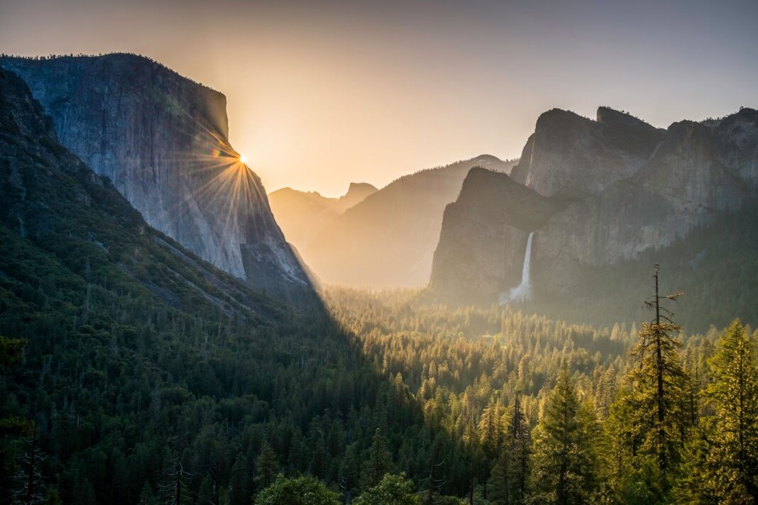Yosemite National Park No Longer Requires Entry Reservations—Here’s What to Know Yosemite National Park No Longer Requires Entry Reservations—Here’s What to Know