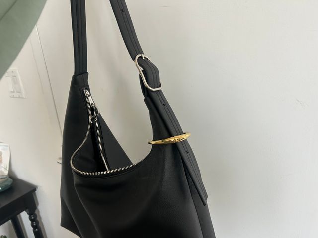 Clipa Bag hanger