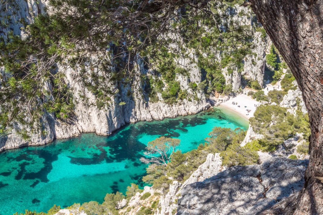 The Best South of France Beaches for Nature Lovers, Creatives, and Privacy Seekers The Best South of France Beaches for Nature Lovers, Creatives, and Privacy Seekers