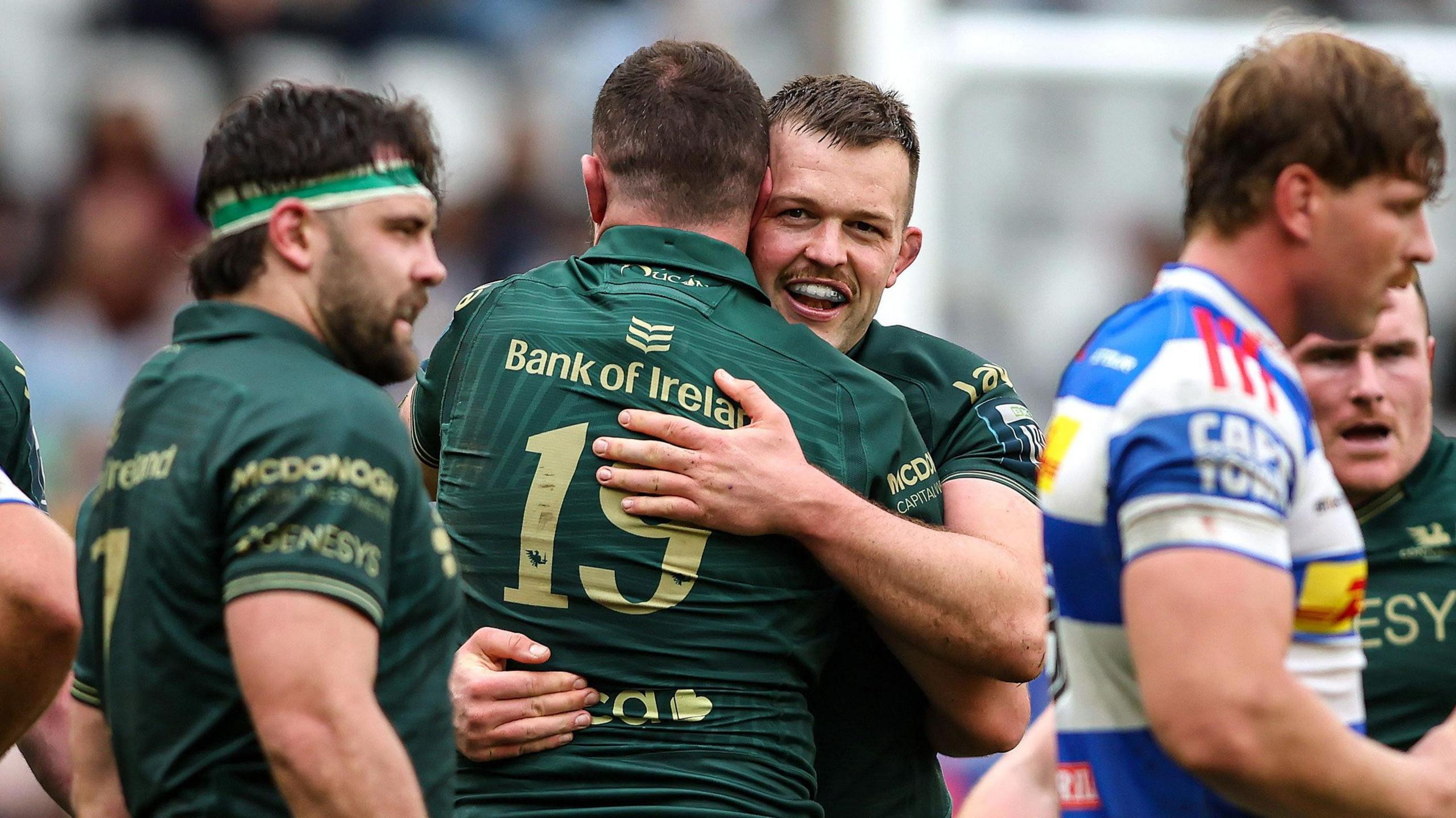 Connacht celebrate beating Stormers