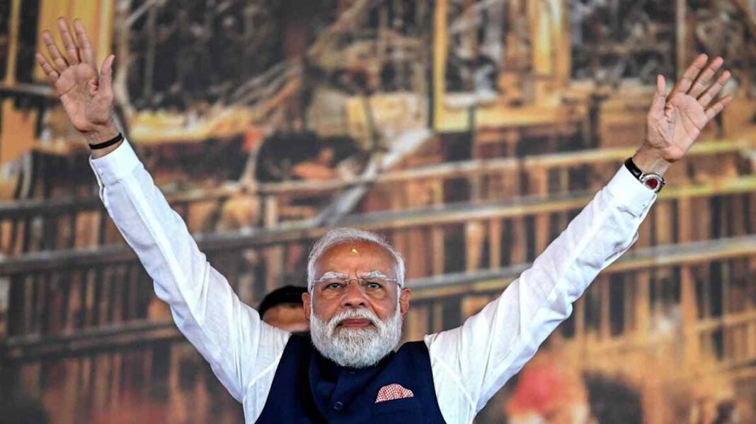 Modi calls on Indians to tighten their belts amid Gulf crisis Modi calls on Indians to tighten their belts amid Gulf crisis