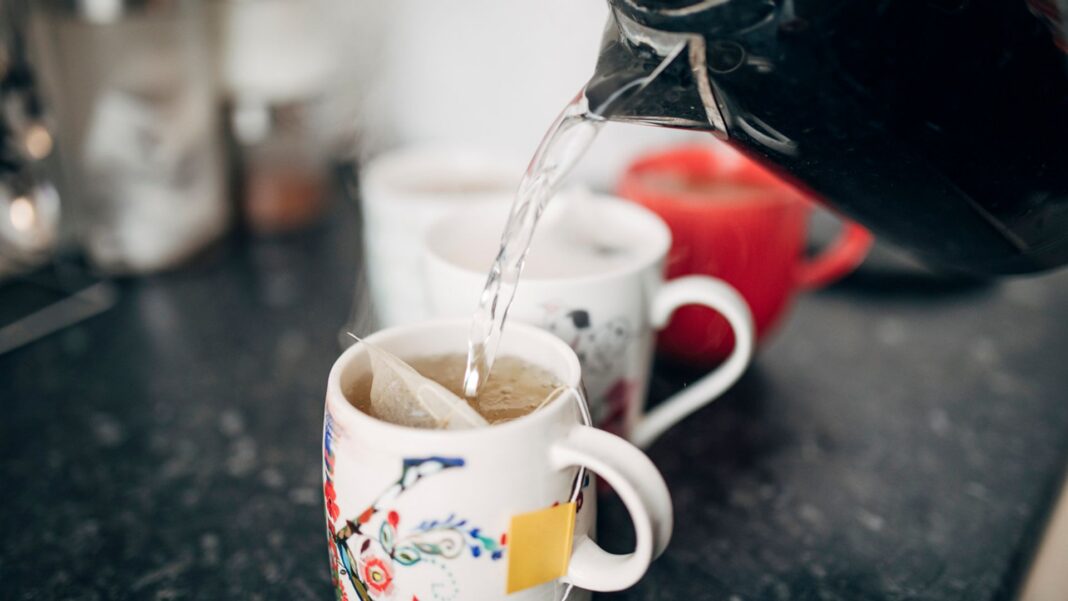 Trouble brewing? Climate change puts tea drinkers in hot water Trouble brewing? Climate change puts tea drinkers in hot water