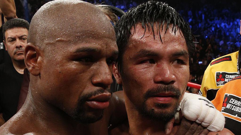 Manny Pacquiao and Floyd Mayweather in 2015