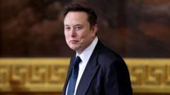 Elon Musk’s SpaceX raises $75bn ahead of record stock market debut Elon Musk’s SpaceX raises $75bn ahead of record stock market debut