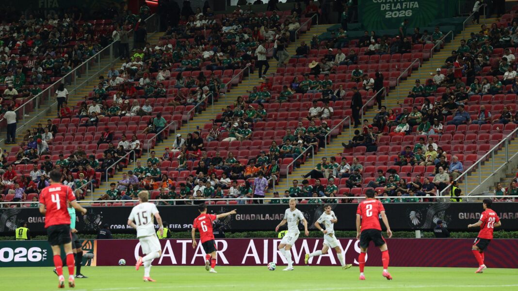 Fans on concourses instead of in seats, claims Fifa Fans on concourses instead of in seats, claims Fifa
