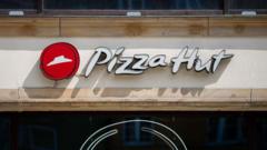 Struggling Pizza Hut chain to be sold for $2.7bn Struggling Pizza Hut chain to be sold for $2.7bn