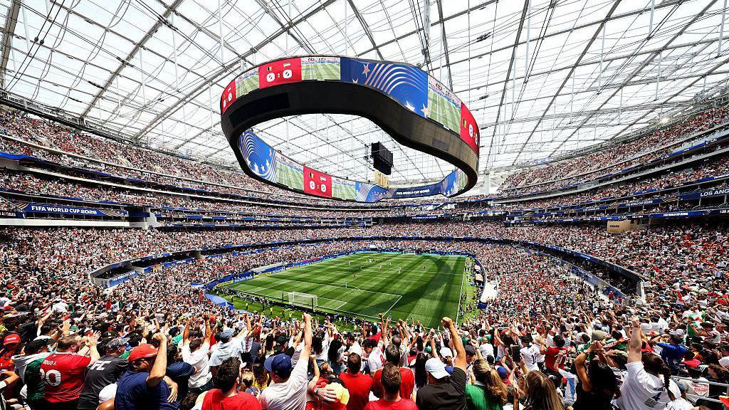 A wide view of Los Angeles Stadium