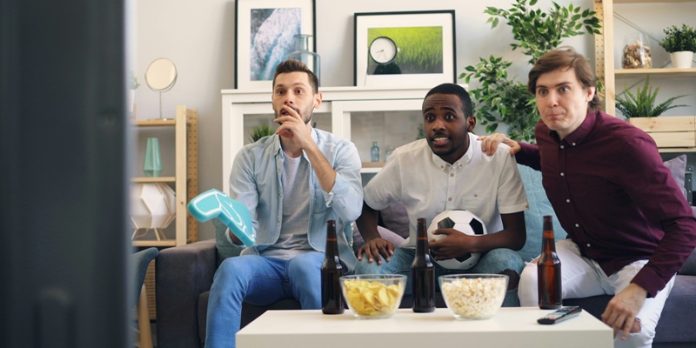 Football fans ‘aren’t pulling World Cup sickies’ Football fans ‘aren’t pulling World Cup sickies’