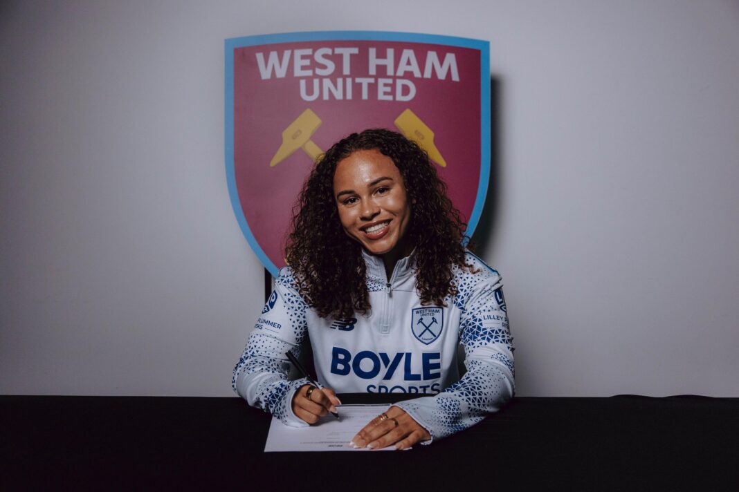 West Ham sign forward Salmon on two-year deal West Ham sign forward Salmon on two-year deal