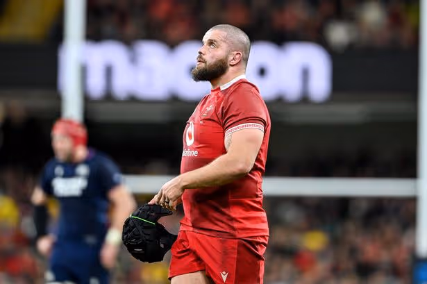 Ex-Ireland coach killed in Welsh road accident and Wales to ‘throw punch’ at Springboks Ex-Ireland coach killed in Welsh road accident and Wales to ‘throw punch’ at Springboks