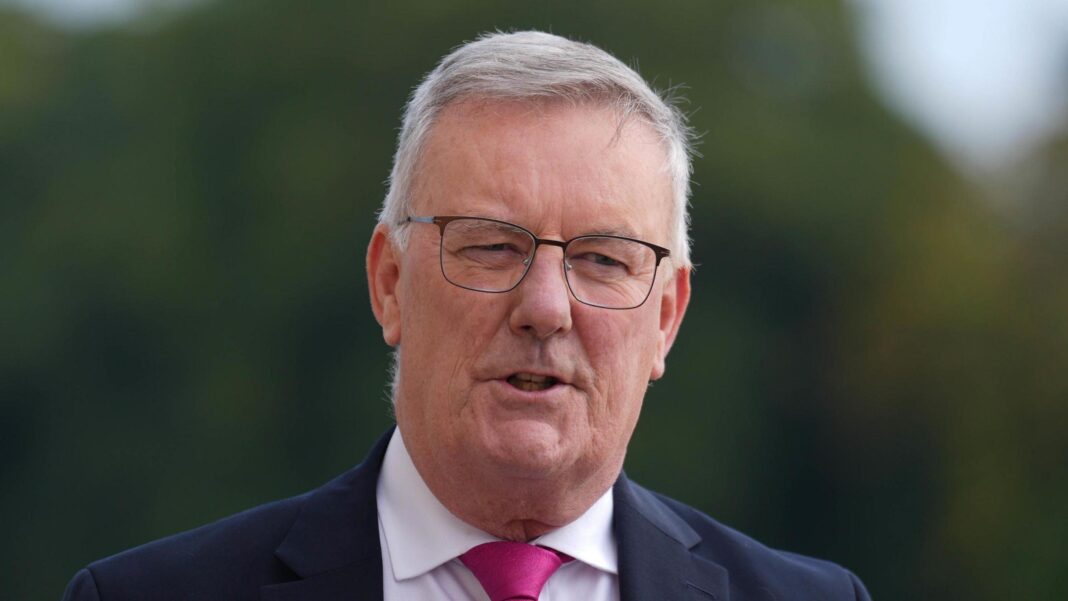 ‘He was incredible’ – tributes paid to broadcaster Gerry Kelly ‘He was incredible’ – tributes paid to broadcaster Gerry Kelly