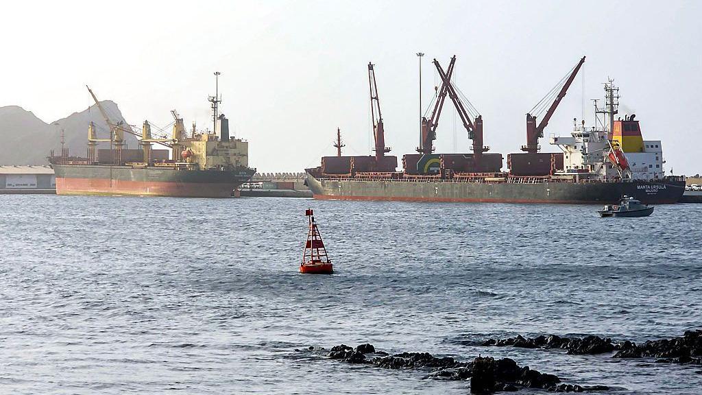 Vessels carrier standing still in ocean water