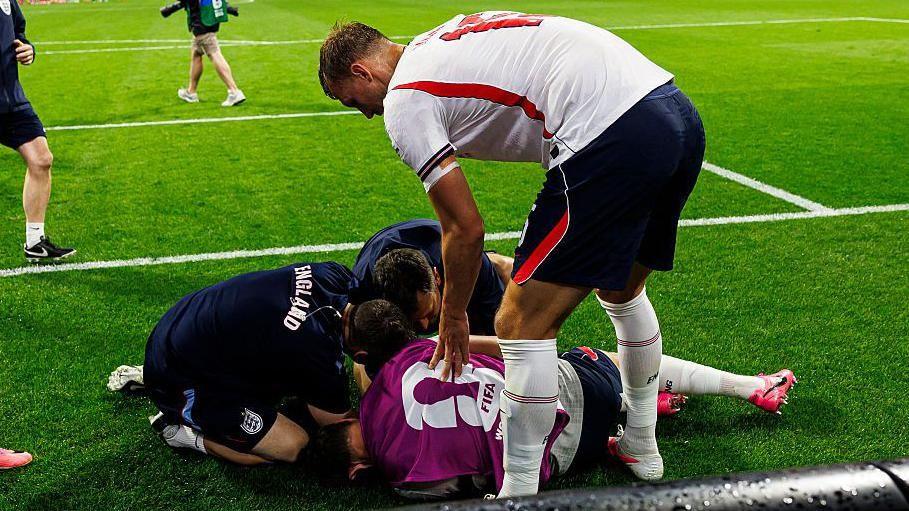 Jordan Henderson treated