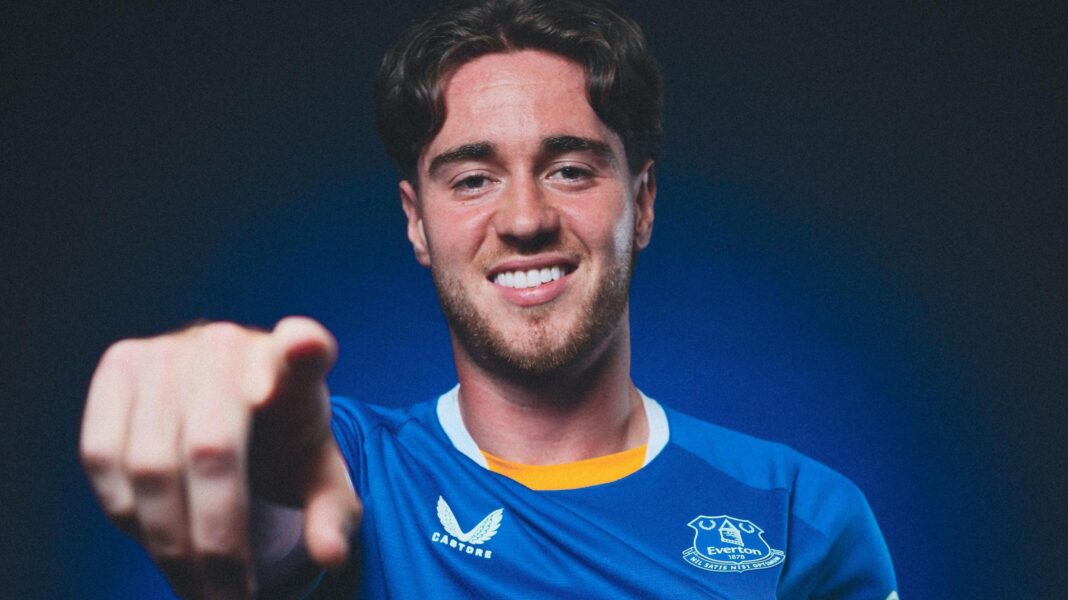 Everton sign midfielder Hackney from Middlesbrough Everton sign midfielder Hackney from Middlesbrough