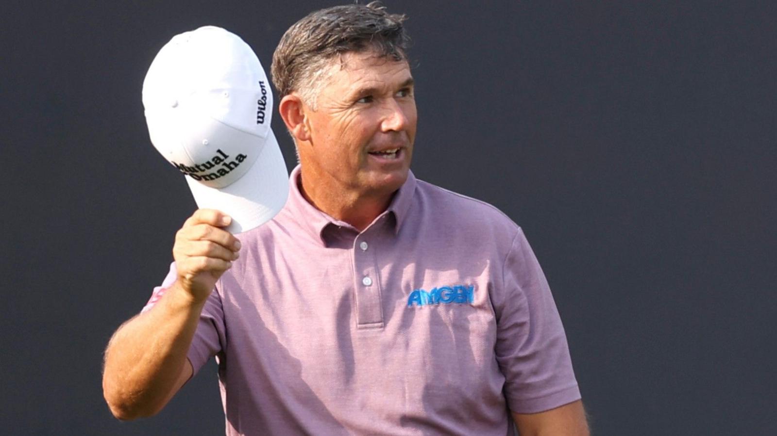Padraig Harrington doffs his cap at The Open