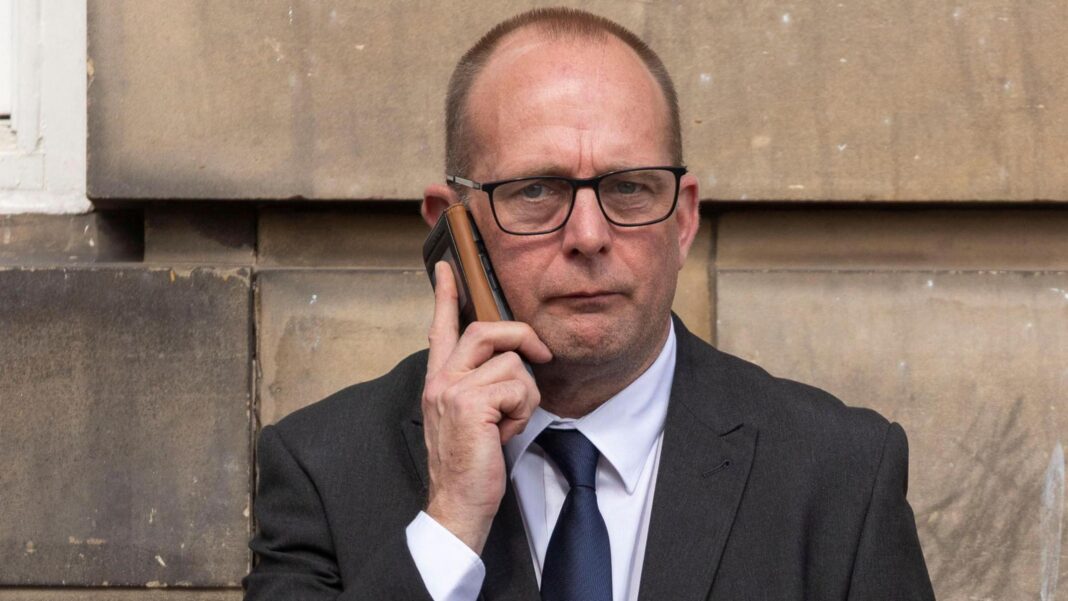 Resignations after male councillors vote for rapist taxi driver to keep operator licence Resignations after male councillors vote for rapist taxi driver to keep operator licence