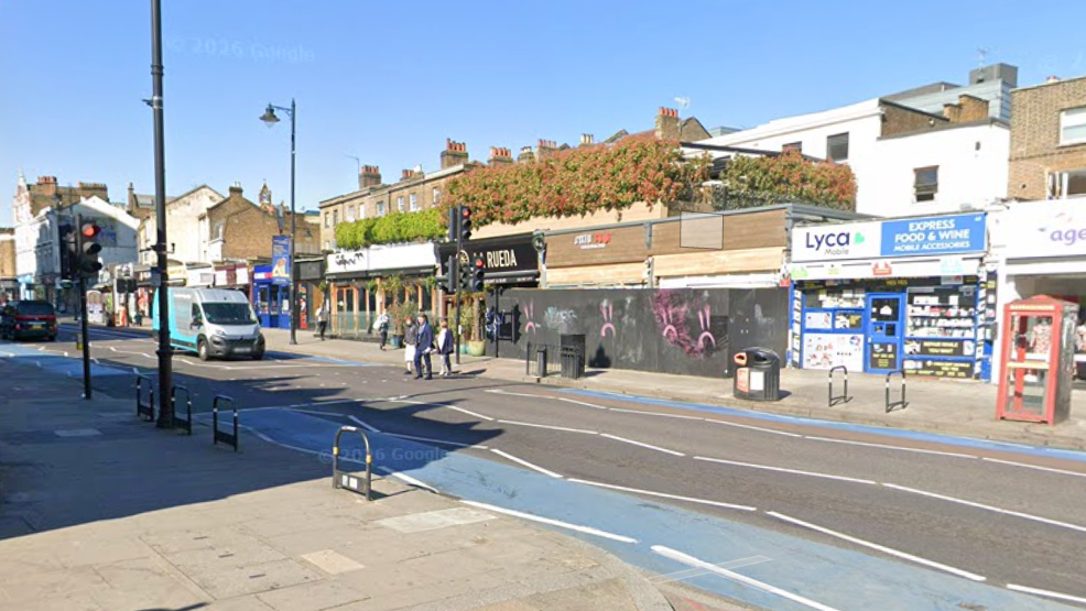 Six men arrested over fatal stabbing in south London Six men arrested over fatal stabbing in south London