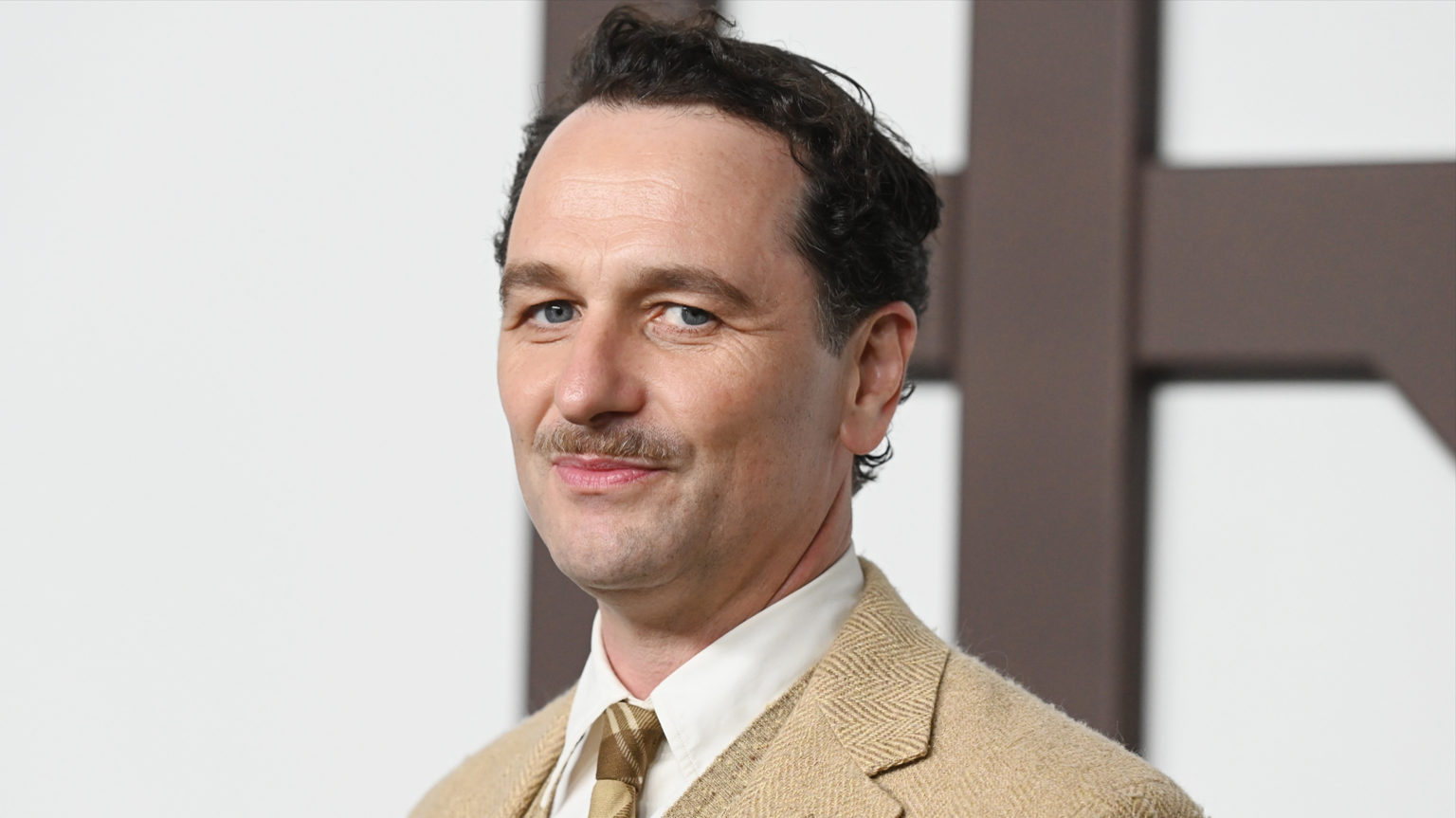 Matthew Rhys