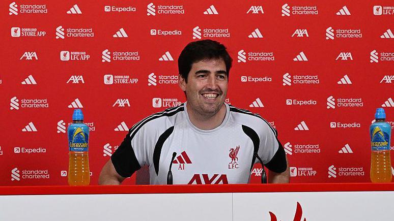 Andoni Iraola at his first Liverpool press conference