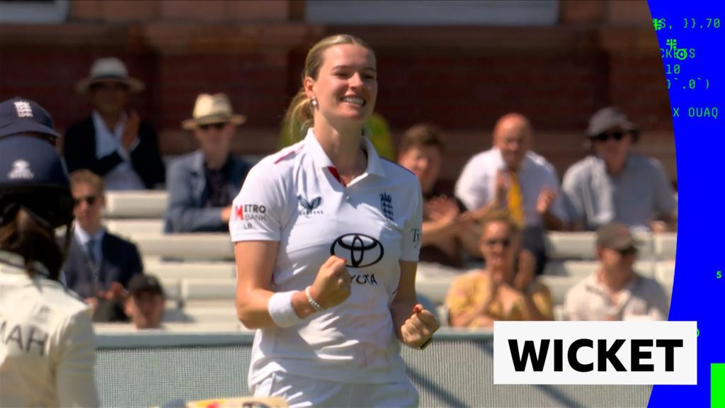 ‘Bowls her!’ – Bell removes Rodrigues as England start well ‘Bowls her!’ – Bell removes Rodrigues as England start well