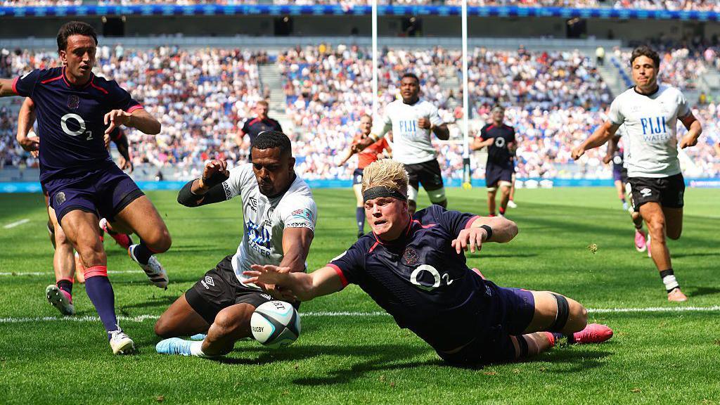 Pollock’s show-stopping England treble makes his case to start Pollock’s show-stopping England treble makes his case to start