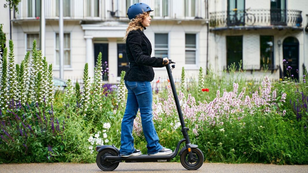 E-scooters being advertised for commuting despite UK road ban E-scooters being advertised for commuting despite UK road ban