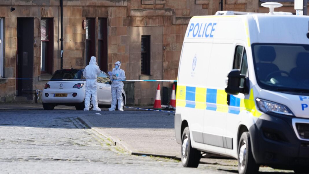 Teenagers cleared of murdering 15-year-old boy in sword attack Teenagers cleared of murdering 15-year-old boy in sword attack