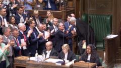 Standing ovation as Starmer says ‘goodbye’ Standing ovation as Starmer says ‘goodbye’